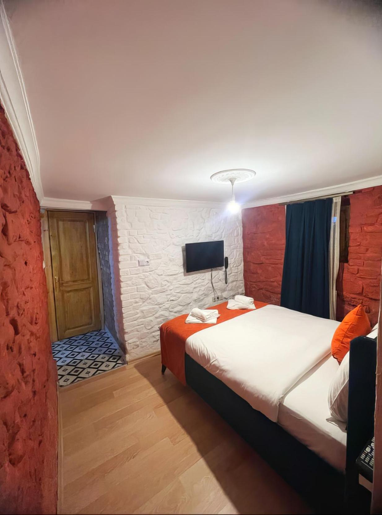 White Bolshoi Rooms อิสตันบูล ภายนอก รูปภาพ